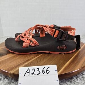 Chaco ZX/2 Classic Patched Amber Orange Trail Hiking Outdoor Sandals Womens 6